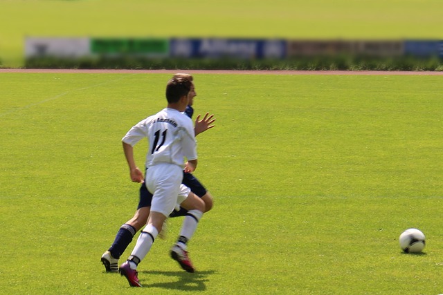 英超第17輪利茲聯1-3曼城 哈蘭德梅開二度刷新英超紀錄！.