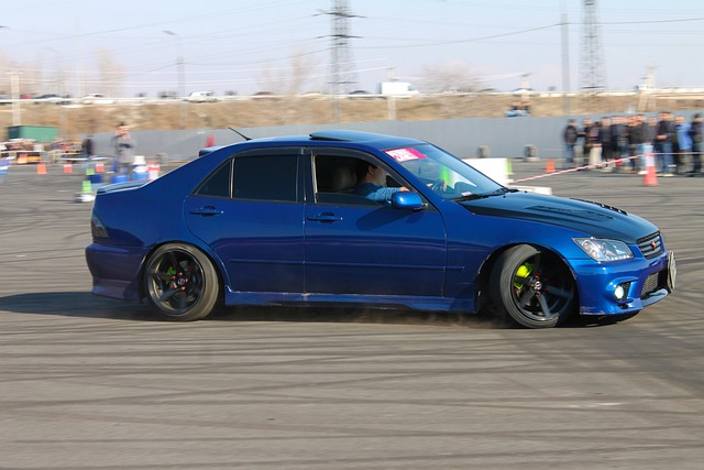 世体：巴萨曾想在21-22赛季签阿尔瓦雷斯，但最终选择了费兰.